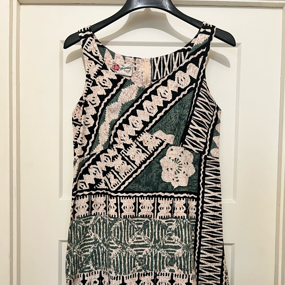 Hilo Hattie's Hawaiian barkcloth dress